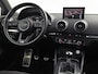 Audi A3 Limousine 1.0 TFSI S-Line Sport (2X S-LINE, GROOT NAVI, CLIMATE, DYNAMISCHE KNIPPERLICHTEN, SPORTSTOELEN, LEDER, GETINT GLAS, NIEUWE APK, NIEUWSTAAT)