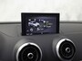Audi A3 Limousine 1.0 TFSI S-Line Sport (2X S-LINE, GROOT NAVI, CLIMATE, DYNAMISCHE KNIPPERLICHTEN, SPORTSTOELEN, LEDER, GETINT GLAS, NIEUWE APK, NIEUWSTAAT)