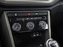 Volkswagen T-Roc 1.0 TSI Sport (APPLE CARPLAY, 1e EIGENAAR, GROOT NAVI, LM VELGEN, SPORTSTOELEN, PARKEERSENSOREN, ADAPTIVE CRUISE, NIEUWSTAAT)
