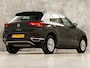 Volkswagen T-Roc 1.0 TSI Sport (APPLE CARPLAY, 1e EIGENAAR, GROOT NAVI, LM VELGEN, SPORTSTOELEN, PARKEERSENSOREN, ADAPTIVE CRUISE, NIEUWSTAAT)