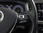 Volkswagen T-Roc 1.0 TSI Sport (APPLE CARPLAY, 1e EIGENAAR, GROOT NAVI, LM VELGEN, SPORTSTOELEN, PARKEERSENSOREN, ADAPTIVE CRUISE, NIEUWSTAAT)