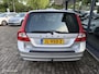 Volvo V70 2.4D Momentum trekh navi 17 inch keurige auto
