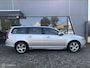 Volvo V70 2.4D Momentum trekh navi 17 inch keurige auto