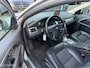 Volvo V70 2.4D Momentum trekh navi 17 inch keurige auto