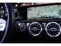 Mercedes-Benz A-klasse 200 AMG Pano / Camera / Ambi