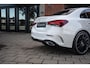 Mercedes-Benz A-klasse 200 AMG Pano / Camera / Ambi