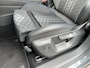 Volkswagen Tiguan 1.5 eHybrid R-Line | Black line | 360 Camera | 20 Inch | Trekhaak | Dode hoek | IQ light | Elek. klep | Rijklaar incl. garantie