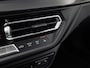 BMW 1-Serie 118i Sport Automaat (APPLE CARPLAY, DEALER ONDERHOUDEN, GROOT NAVI, CAMERA, STUUR/STOELVERWARMING, SPORTSTOELEN, TREKHAAK, GETINT GLAS, ELEK ACHTERKLEP, NIEUWSTAAT)