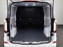 Volkswagen e-Transporter Kombi 34 L2H1 Style 64 kWh DC 218 pk | Navigatie | Warmtepomp | Parkeersensoren | Achteruitrijcamera | Adaptieve cruise control |