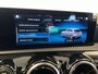 Mercedes-Benz A-klasse 200 AMG Line | Navigatie/Android/Apple Carplay | LM Velgen 18" | Voorstoelen Verwarmd | Achteruitrijcamera | Cruise Control | AMG-Styling | Airco |