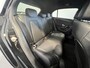 Mercedes-Benz A-klasse 200 AMG Line | Navigatie/Android/Apple Carplay | LM Velgen 18" | Voorstoelen Verwarmd | Achteruitrijcamera | Cruise Control | AMG-Styling | Airco |
