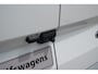 Ford Transit Custom 340 2.5 PHEV L2H1 Kombi Trend 9 zits - Carplay - Camera - Navigatie - Airco achterin - Verwarmd stuurwiel - Rijklaar