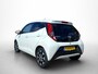 Toyota Aygo 1.0 VVT-i x-joy | BTW voertuig | Dealer onderhouden | Climate control | Apple CarPlay/Android Auto | Achteruitrijcamera | Automatische verlichting |