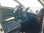 Toyota Aygo 1.0 VVT-i x-joy | BTW voertuig | Dealer onderhouden | Climate control | Apple CarPlay/Android Auto | Achteruitrijcamera | Automatische verlichting |