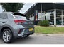 Volkswagen T-Roc 1.5 TSI R-Line | TREKHAAK | CAMERA | ADAPTIVE |