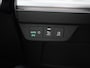 Audi Q4 e-tron 45 quattro Edition 82 kWh 286 PK | Adaptive cruise control | Glazen panoramadak | Elektrisch instel. voorstoelen | Achteruitrijcamera| Climate control | Matrix-ledkoplampen | Stoelverwarming | Lichtpakket ambient lighting | Warmtepomp | Audi sound system