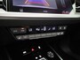 Audi Q4 e-tron 45 quattro Edition 82 kWh 286 PK | Adaptive cruise control | Glazen panoramadak | Elektrisch instel. voorstoelen | Achteruitrijcamera| Climate control | Matrix-ledkoplampen | Stoelverwarming | Lichtpakket ambient lighting | Warmtepomp | Audi sound system