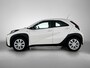 Toyota Aygo X 1.0 VVT-i MT Play | BTW voertuig | Apple CarPlay/Android Auto | Cruise Control Adaptive | Airco | Achteruitrijcamera | Elektrische ramen voor | elektrisch verstelbare spiegels |
