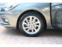 Opel Astra Sports Tourer 1.4 Turbo Innovation O.a: PDC, Camera, DAB, Clima, Navi, Cruise, Carplay, Etc. All-in prijs!
