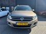 Volkswagen Tiguan 1.4 TSI Sport&Style | 1E EIGENAAR |3/6/12 MND GARANTIE | NAVI | PDC | TREKHAAK | NL AUTO |