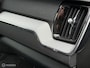 Volvo XC60 2.0 Recharge T8 AWD R-Design Pano|Luchtv|H&K|21'