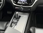 Volvo XC60 2.0 Recharge T8 AWD R-Design Pano|Luchtv|H&K|21'