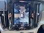 Volvo V90 2.0 T6 AWD Inscription | Trekhaak | Luchtvering | Bowers Wilkins | Head-up Display | 360 Graden Camera | Panoramadak | Nappaleder | Stoelventilatie | Stoelmassage | Keyless Entry | Elektrische Achterklep | Lichtmetalen Velgen 20 inch | Parkeerassistent