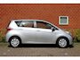 Toyota Verso-S 1.3 VVT-i 100pk Aspiration | 5 deuren | Airco | Navigatie | Achteruitrijcamera | Parkeersensoren | Centr. deurvegr. | Stuurbekrachtiging |