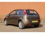 Fiat Punto Grande 1.4 77pk Edizione Lusso | NL-auto | Climate control | Cruise control | Elek. ramen | Lichtmetalen velgen | Bumpers in kleur | Radio/CD | Mistlampen |