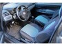 Fiat Punto Grande 1.4 77pk Edizione Lusso | NL-auto | Climate control | Cruise control | Elek. ramen | Lichtmetalen velgen | Bumpers in kleur | Radio/CD | Mistlampen |