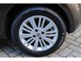 Fiat Punto Grande 1.4 77pk Edizione Lusso | NL-auto | Climate control | Cruise control | Elek. ramen | Lichtmetalen velgen | Bumpers in kleur | Radio/CD | Mistlampen |