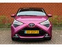 Toyota Aygo 1.0 VVT-i 73pk x-clusiv UNIEK! | NL-auto | Unieke kleur! | Luxe! | Airco | Cruise control | Multimedia | Elek. ramen | Metallic lak |