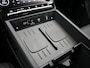 Hyundai Santa Fe 1.6 T-GDI PHEV Black Line 4WD 7-Persoons / € 5.000,- inruilvoordeel / Nieuw direct leverbaar / Prijs is rijklaar / Elektrische Stoelen / 360 Camera / Stoelventilatie En Verwarming / 1700 kg Trekgewicht / Full Option /