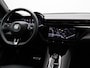 Alfa Romeo Junior 1.2 Turbo Hybrid Ibrida Speciale | Camera | Parkeersensoren | Dodehoekdetectie | Navigatie | Cruise Control Adaptief | Stoelverwarming | Elektrische Bestuurderstoel | Elektrische Kofferklep