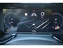 Alfa Romeo Junior 1.2 145PK IBRIDA SPECIALE | PANORAMA SCHUIF/KANTEL DAK | TECHNO PACK: LED MATRIX KOPLAMPEN/AUTOMATISCH DIMMENDE BINNENSPIEGEL/DRAADLOZE TELEFOONLADER/ELEKTRISCH VERSTELBARE EN VERWARMBARE ZIJSPIEGELS MET DODEHOEK DETECTIE, ELEKTRISCH INKLAPBAAR/NAVIGATIE/HANDS-FREE ACHTERKLEP/KEYLESS ENTRY/USB TYPE C/ADAPTIVE CRUISE CONTROL MET LANE CENTERING EN FILE-ASSISTENT/ACHTERUITRIJ CAMERA MET DYNAMISCHE RIJLIJNEN/AUDIOSYSTEEM MET 6 SPEAKERS | PREMIUM PACK: "SPIGA" STOFFEN/ECOLEDER BEKLEDING MET RODE ACCENTEN - 6-VOUDIG ELEKTRISCH VERSTELBARE BESTUURDERSSTOEL, 6-VOUDIG VERSTELBARE PASSAGIERSSTOEL/VERWARMBARE VOORSTOELEN/LEDEREN STUURWIEL/AMBIENT LIGHT/INTERIEURVERLICHTING VOOR EN ACHTER MET LED TOUCH/DONKERE GETINTE ACHTERRUITEN/HOOGGLAS ZWARTE BODYKIT MET RODE ACCENTEN | 18" LICHTMETALEN VELGEN "PETALI" | DRAADLOZE APPLE CARPLAY/ANDROID AUTO |