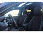 Alfa Romeo Junior 1.2 145PK IBRIDA SPECIALE | PANORAMA SCHUIF/KANTEL DAK | TECHNO PACK: LED MATRIX KOPLAMPEN/AUTOMATISCH DIMMENDE BINNENSPIEGEL/DRAADLOZE TELEFOONLADER/ELEKTRISCH VERSTELBARE EN VERWARMBARE ZIJSPIEGELS MET DODEHOEK DETECTIE, ELEKTRISCH INKLAPBAAR/NAVIGATIE/HANDS-FREE ACHTERKLEP/KEYLESS ENTRY/USB TYPE C/ADAPTIVE CRUISE CONTROL MET LANE CENTERING EN FILE-ASSISTENT/ACHTERUITRIJ CAMERA MET DYNAMISCHE RIJLIJNEN/AUDIOSYSTEEM MET 6 SPEAKERS | PREMIUM PACK: "SPIGA" STOFFEN/ECOLEDER BEKLEDING MET RODE ACCENTEN - 6-VOUDIG ELEKTRISCH VERSTELBARE BESTUURDERSSTOEL, 6-VOUDIG VERSTELBARE PASSAGIERSSTOEL/VERWARMBARE VOORSTOELEN/LEDEREN STUURWIEL/AMBIENT LIGHT/INTERIEURVERLICHTING VOOR EN ACHTER MET LED TOUCH/DONKERE GETINTE ACHTERRUITEN/HOOGGLAS ZWARTE BODYKIT MET RODE ACCENTEN | 18" LICHTMETALEN VELGEN "PETALI" | DRAADLOZE APPLE CARPLAY/ANDROID AUTO |