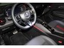 Alfa Romeo Junior 1.2 145PK IBRIDA SPECIALE | PANORAMA SCHUIF/KANTEL DAK | TECHNO PACK: LED MATRIX KOPLAMPEN/AUTOMATISCH DIMMENDE BINNENSPIEGEL/DRAADLOZE TELEFOONLADER/ELEKTRISCH VERSTELBARE EN VERWARMBARE ZIJSPIEGELS MET DODEHOEK DETECTIE, ELEKTRISCH INKLAPBAAR/NAVIGATIE/HANDS-FREE ACHTERKLEP/KEYLESS ENTRY/USB TYPE C/ADAPTIVE CRUISE CONTROL MET LANE CENTERING EN FILE-ASSISTENT/ACHTERUITRIJ CAMERA MET DYNAMISCHE RIJLIJNEN/AUDIOSYSTEEM MET 6 SPEAKERS | PREMIUM PACK: "SPIGA" STOFFEN/ECOLEDER BEKLEDING MET RODE ACCENTEN - 6-VOUDIG ELEKTRISCH VERSTELBARE BESTUURDERSSTOEL, 6-VOUDIG VERSTELBARE PASSAGIERSSTOEL/VERWARMBARE VOORSTOELEN/LEDEREN STUURWIEL/AMBIENT LIGHT/INTERIEURVERLICHTING VOOR EN ACHTER MET LED TOUCH/DONKERE GETINTE ACHTERRUITEN/HOOGGLAS ZWARTE BODYKIT MET RODE ACCENTEN | 18" LICHTMETALEN VELGEN "PETALI" | DRAADLOZE APPLE CARPLAY/ANDROID AUTO |