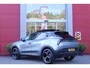 Alfa Romeo Junior 1.2 145PK IBRIDA SPECIALE | PANORAMA SCHUIF/KANTEL DAK | TECHNO PACK: LED MATRIX KOPLAMPEN/AUTOMATISCH DIMMENDE BINNENSPIEGEL/DRAADLOZE TELEFOONLADER/ELEKTRISCH VERSTELBARE EN VERWARMBARE ZIJSPIEGELS MET DODEHOEK DETECTIE, ELEKTRISCH INKLAPBAAR/NAVIGATIE/HANDS-FREE ACHTERKLEP/KEYLESS ENTRY/USB TYPE C/ADAPTIVE CRUISE CONTROL MET LANE CENTERING EN FILE-ASSISTENT/ACHTERUITRIJ CAMERA MET DYNAMISCHE RIJLIJNEN/AUDIOSYSTEEM MET 6 SPEAKERS | PREMIUM PACK: "SPIGA" STOFFEN/ECOLEDER BEKLEDING MET RODE ACCENTEN - 6-VOUDIG ELEKTRISCH VERSTELBARE BESTUURDERSSTOEL, 6-VOUDIG VERSTELBARE PASSAGIERSSTOEL/VERWARMBARE VOORSTOELEN/LEDEREN STUURWIEL/AMBIENT LIGHT/INTERIEURVERLICHTING VOOR EN ACHTER MET LED TOUCH/DONKERE GETINTE ACHTERRUITEN/HOOGGLAS ZWARTE BODYKIT MET RODE ACCENTEN | 18" LICHTMETALEN VELGEN "PETALI" | DRAADLOZE APPLE CARPLAY/ANDROID AUTO |