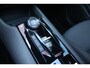 Alfa Romeo Junior 1.2 145PK IBRIDA SPECIALE | PANORAMA SCHUIF/KANTEL DAK | TECHNO PACK: LED MATRIX KOPLAMPEN/AUTOMATISCH DIMMENDE BINNENSPIEGEL/DRAADLOZE TELEFOONLADER/ELEKTRISCH VERSTELBARE EN VERWARMBARE ZIJSPIEGELS MET DODEHOEK DETECTIE, ELEKTRISCH INKLAPBAAR/NAVIGATIE/HANDS-FREE ACHTERKLEP/KEYLESS ENTRY/USB TYPE C/ADAPTIVE CRUISE CONTROL MET LANE CENTERING EN FILE-ASSISTENT/ACHTERUITRIJ CAMERA MET DYNAMISCHE RIJLIJNEN/AUDIOSYSTEEM MET 6 SPEAKERS | PREMIUM PACK: "SPIGA" STOFFEN/ECOLEDER BEKLEDING MET RODE ACCENTEN - 6-VOUDIG ELEKTRISCH VERSTELBARE BESTUURDERSSTOEL, 6-VOUDIG VERSTELBARE PASSAGIERSSTOEL/VERWARMBARE VOORSTOELEN/LEDEREN STUURWIEL/AMBIENT LIGHT/INTERIEURVERLICHTING VOOR EN ACHTER MET LED TOUCH/DONKERE GETINTE ACHTERRUITEN/HOOGGLAS ZWARTE BODYKIT MET RODE ACCENTEN | 18" LICHTMETALEN VELGEN "PETALI" | DRAADLOZE APPLE CARPLAY/ANDROID AUTO |