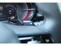 Alfa Romeo Junior 1.2 145PK IBRIDA SPECIALE | PANORAMA SCHUIF/KANTEL DAK | TECHNO PACK: LED MATRIX KOPLAMPEN/AUTOMATISCH DIMMENDE BINNENSPIEGEL/DRAADLOZE TELEFOONLADER/ELEKTRISCH VERSTELBARE EN VERWARMBARE ZIJSPIEGELS MET DODEHOEK DETECTIE, ELEKTRISCH INKLAPBAAR/NAVIGATIE/HANDS-FREE ACHTERKLEP/KEYLESS ENTRY/USB TYPE C/ADAPTIVE CRUISE CONTROL MET LANE CENTERING EN FILE-ASSISTENT/ACHTERUITRIJ CAMERA MET DYNAMISCHE RIJLIJNEN/AUDIOSYSTEEM MET 6 SPEAKERS | PREMIUM PACK: "SPIGA" STOFFEN/ECOLEDER BEKLEDING MET RODE ACCENTEN - 6-VOUDIG ELEKTRISCH VERSTELBARE BESTUURDERSSTOEL, 6-VOUDIG VERSTELBARE PASSAGIERSSTOEL/VERWARMBARE VOORSTOELEN/LEDEREN STUURWIEL/AMBIENT LIGHT/INTERIEURVERLICHTING VOOR EN ACHTER MET LED TOUCH/DONKERE GETINTE ACHTERRUITEN/HOOGGLAS ZWARTE BODYKIT MET RODE ACCENTEN | 18" LICHTMETALEN VELGEN "PETALI" | DRAADLOZE APPLE CARPLAY/ANDROID AUTO |
