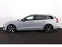 Volvo V60 T6 Recharge AWD Plus Dark - Panorama/schuifdak - IntelliSafe Assist & Surround - 360º Camera - Harman/Kardon audio - Verwarmde voorstoelen, stuur & achterbank - Parkeersensoren voor & achter - Elektr. bedienb. voorstoelen met geheugen - Head up display - Extra getint glas - 19' LMV