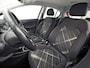 Opel Corsa 1.4 Sport (APPLE CARPLAY, STUUR/STOELVERWARMING, PARKEERSENSOREN, SPORTSTOELEN, LM VELGEN, GETINT GLAS, CRUISE, NIEUWSTAAT)
