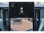Volvo XC60 T6 Recharge AWD Plus Black Edition - IntelliSafe Assist & Surround - Harman/Kardon audio - Parkeercamera achter - Verwarmde voorstoelen, stuur & achterbank - Parkeersensoren voor & achter - Elektr. bedienb. voorstoelen met geheugen - Draadloze tel. lader - Extra getint glas - 21' LMV