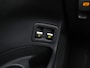 Mercedes-Benz GLC 250 4MATIC Edition 1 AMG Sport 211Pk Automaat (SCHUIFDAK, LUCHTVERING, GROOT NAVI, HEAD-UP DISPLAY, MEMORY SEATS, 360 CAMERA, BURMESTER, STOELVERWARMING ACHTER, TREKHAAK WEGKLAPBAAR, NIEUWSTAAT)