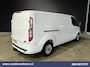 Ford Transit Custom 2.0 TDCI 130pk L2H1 Euro6 Airco | Navigatie | Apple Carplay | LED | Cruisecontrol | 2800kg Trekhaak Android Auto, Verwarmde voorruit, Stoelverwarming, Parkeersensoren, Bijrijdersbank