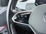 Volkswagen ID.3 First Plus 62kWh Trekhaak Adap.Cruise SOH 93% Camera Stoel+Stuurverwarming Navi-Pro Apple Carplay Android Auto Pdc Keyless advanced Matrix-Led Privacy Glas Lmv DAB Lmv 19" Isofix 1e Eigenaar Origineel Nederlandse Auto