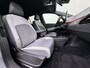 Volkswagen ID.3 First Plus 62kWh Trekhaak Adap.Cruise SOH 93% Camera Stoel+Stuurverwarming Navi-Pro Apple Carplay Android Auto Pdc Keyless advanced Matrix-Led Privacy Glas Lmv DAB Lmv 19" Isofix 1e Eigenaar Origineel Nederlandse Auto