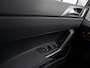 Volkswagen Polo 1.0 TSI R-Line Sport Automaat (VIRTUAL COCKPIT, ZWART HEMEL, GROOT NAVI, CLIMATE, LEDER, SPORTSTOELEN, GETINT GLAS, LM VELGEN, ADAPTIVE CRUISE, NIEUWSTAAT)