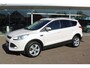 Ford Kuga 1.6 Trend , 150pk , Trekgewicht 2000kg Airco , Cruise  control , Trekhaak , Bluetooth Parkeersensoren achter