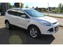 Ford Kuga 1.6 Trend , 150pk , Trekgewicht 2000kg Airco , Cruise  control , Trekhaak , Bluetooth Parkeersensoren achter